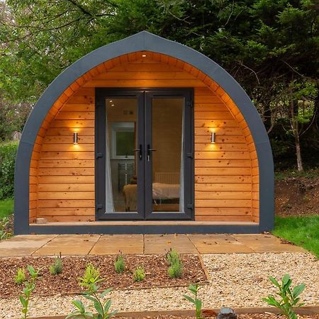 The Plough Inn Cabins Ramsden Exteriér fotografie